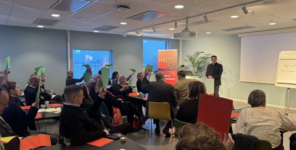 Bild på Karl Frisell under sin presentation